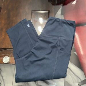 Navy Blue High-Waisted Capri Leggings